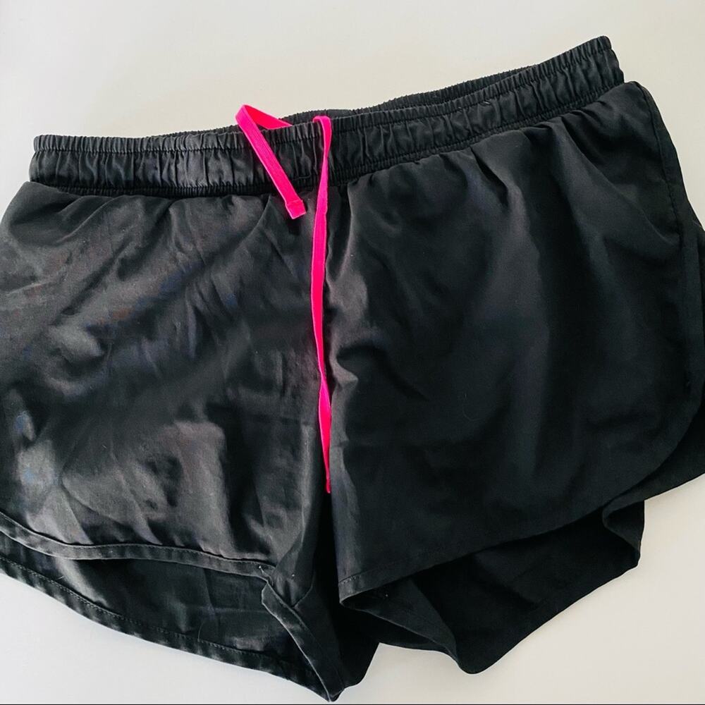 OLD NAVY ACTIVE Black Lined Hot Pink Running Gym Athleisure Workout Shorts S